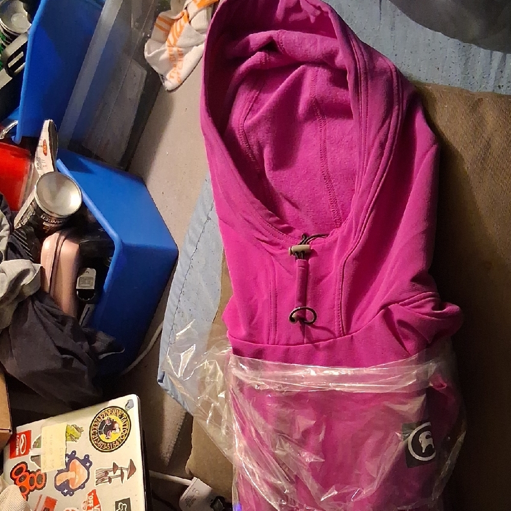 Venture Beyond Women's Cactus Flower Fleece Hoodie - Picture 4 of 5